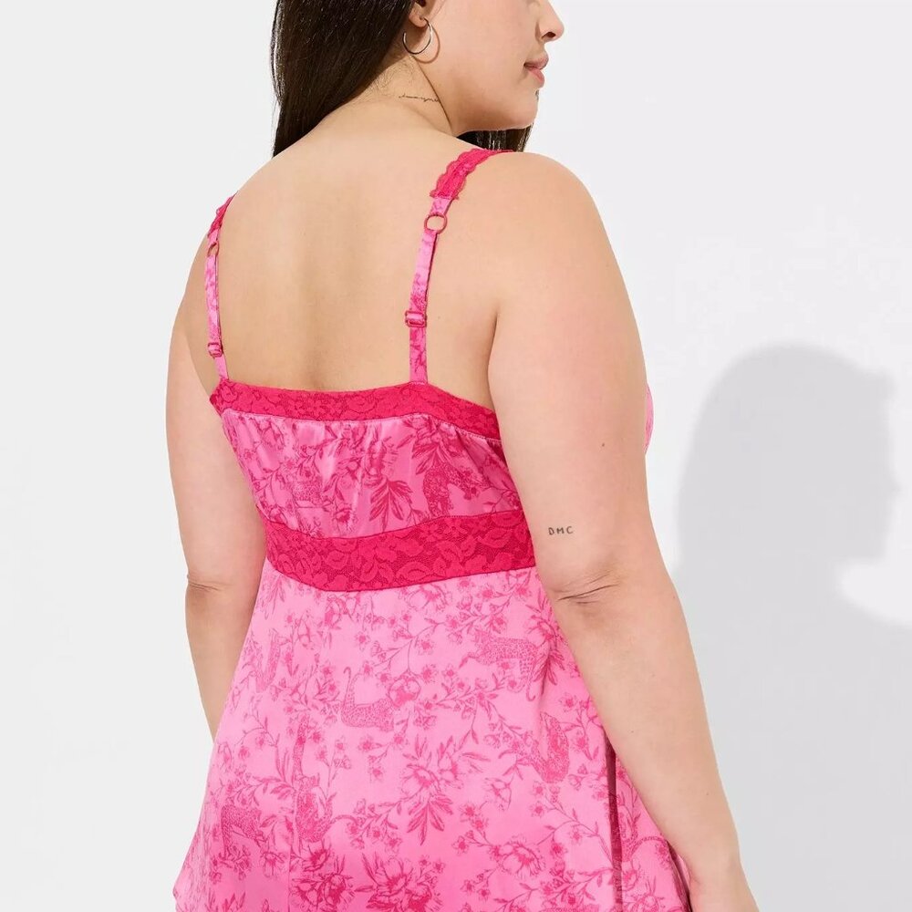 Torrid x Betsey Johnson Lace Inset Cami 3X - Picture 3 of 5
